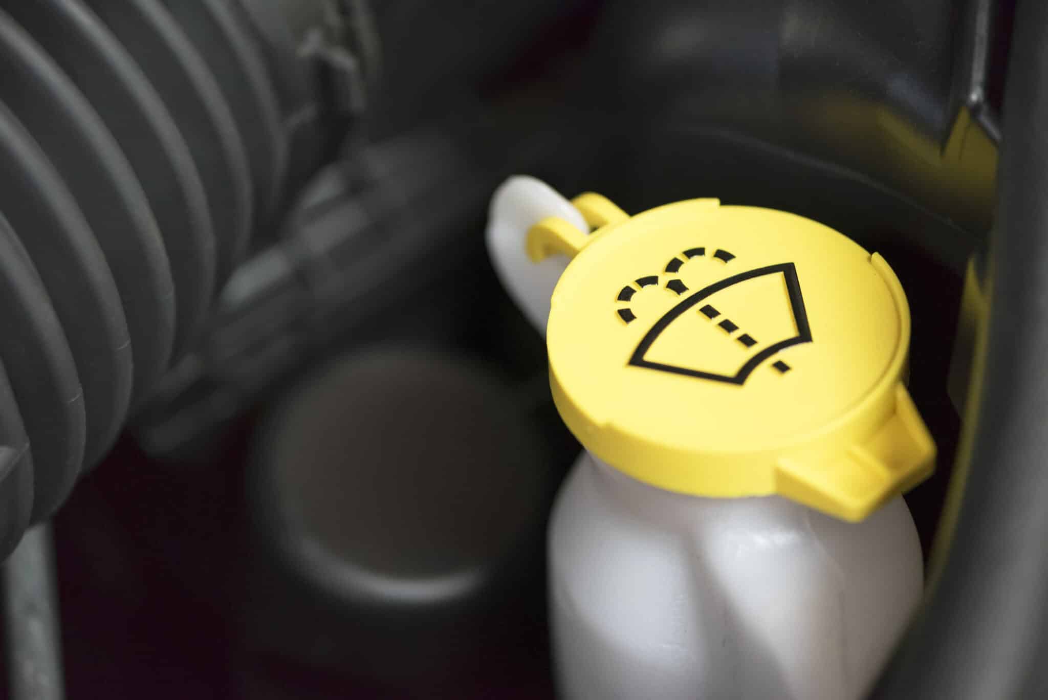 Is it Legal to Drive Without Screen Wash? | Prestone